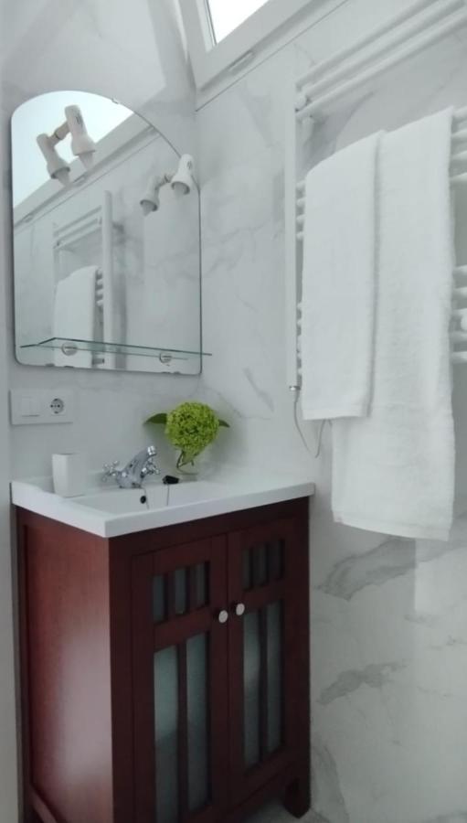 Apartamento Villalvaro Con Parking Santander Dış mekan fotoğraf